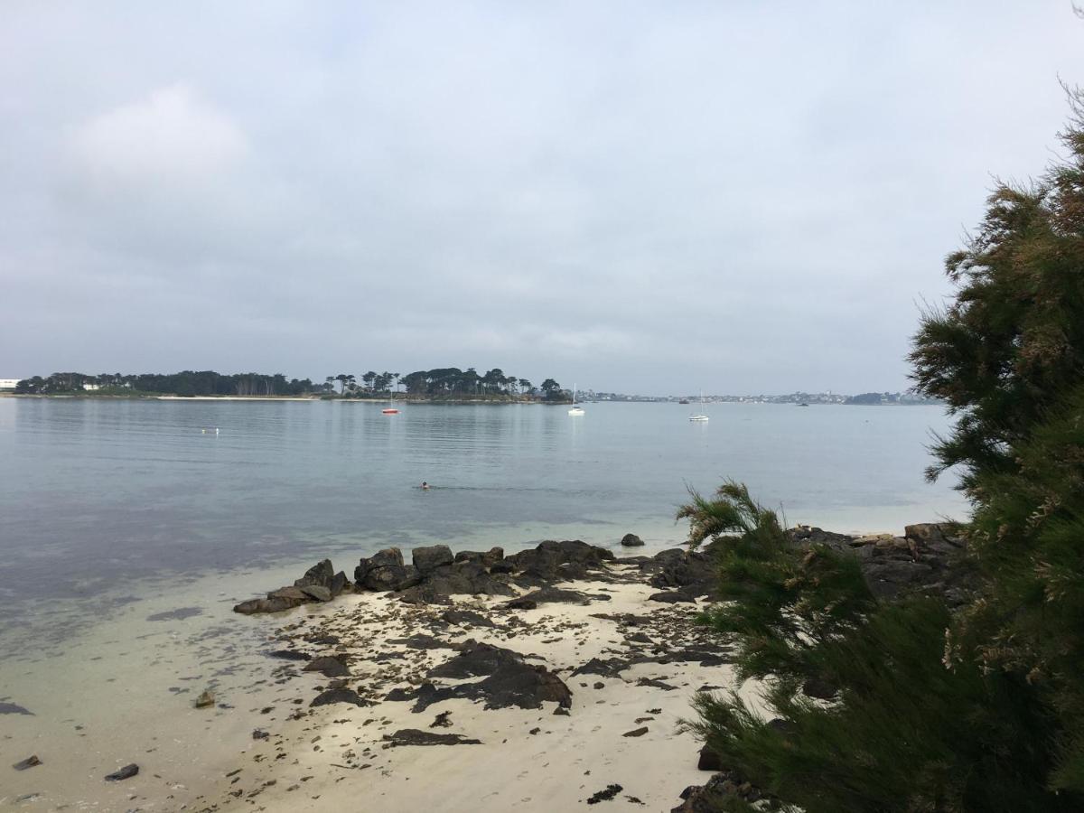 Maison Les Pieds Dans L Eau Roscoff Exterior photo